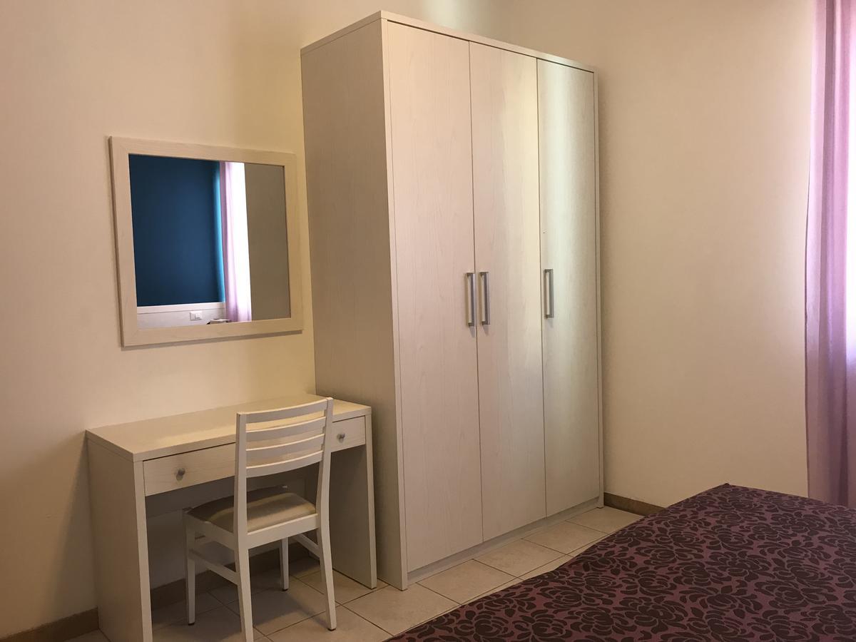 Roma Suite Apartments Cervia Dış mekan fotoğraf
