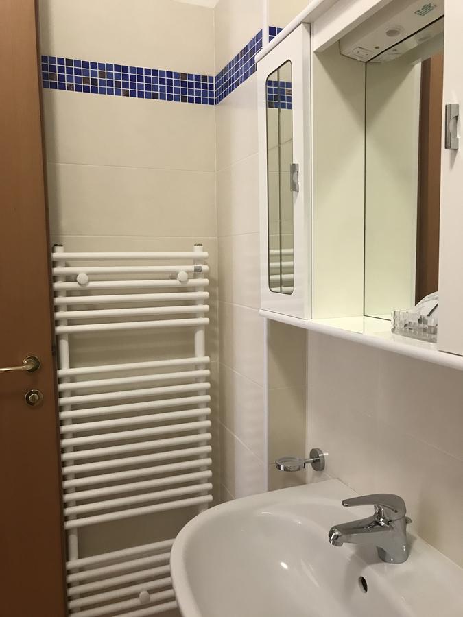 Roma Suite Apartments Cervia Dış mekan fotoğraf